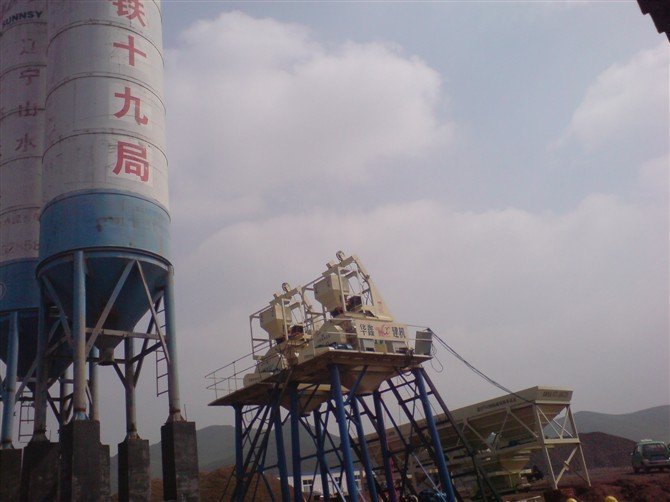 沈陽HZS75型商品混凝土攪拌站